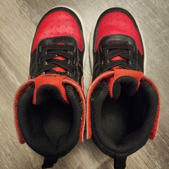 Nike Court Borough Mid 2 Black and red size 9c - Picture 7 of 9